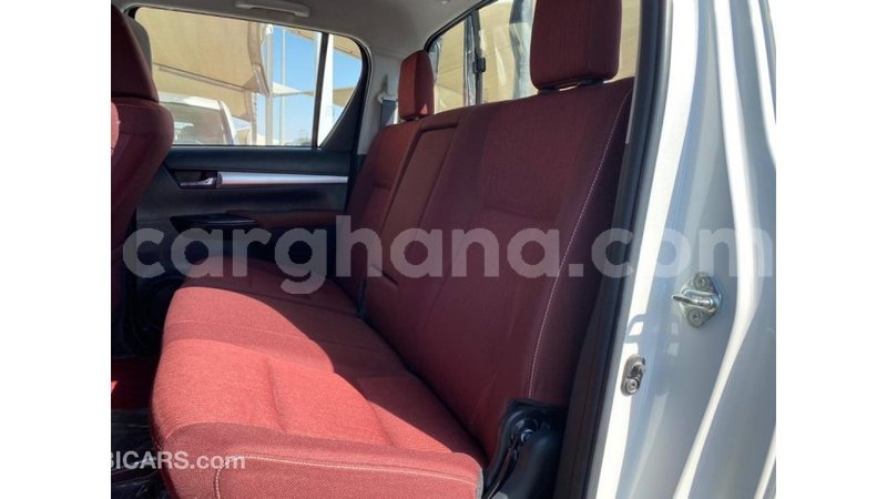 Big with watermark toyota hilux ashanti import dubai 12495