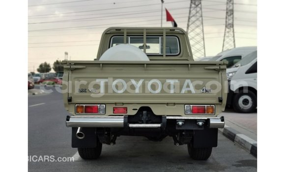 Buy Import Toyota Land Cruiser Beige Car in Import - Dubai in Ashanti Buy Import Toyota Land Cruiser Beige Car in Import - Dubai in Ashanti