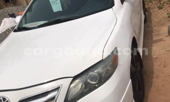 Buy Used Toyota Camry White Car in Accra in Greater Accra Buy Used Toyota Camry White Car in Accra in Greater Accra