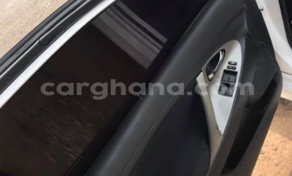 Buy Used Toyota Camry White Car in Accra in Greater Accra Buy Used Toyota Camry White Car in Accra in Greater Accra