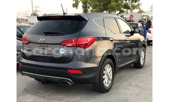 Sayi Imported Hyundai Santa Fe Sauran Mota in Import - Dubai a Ashanti Sayi Imported Hyundai Santa Fe Sauran Mota in Import - Dubai a Ashanti