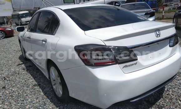 Buy Used Honda Accord White Car in Koforidua in Eastern Buy Used Honda Accord White Car in Koforidua in Eastern