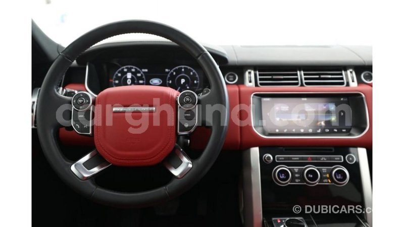 Big with watermark land rover range rover ashanti import dubai 12538