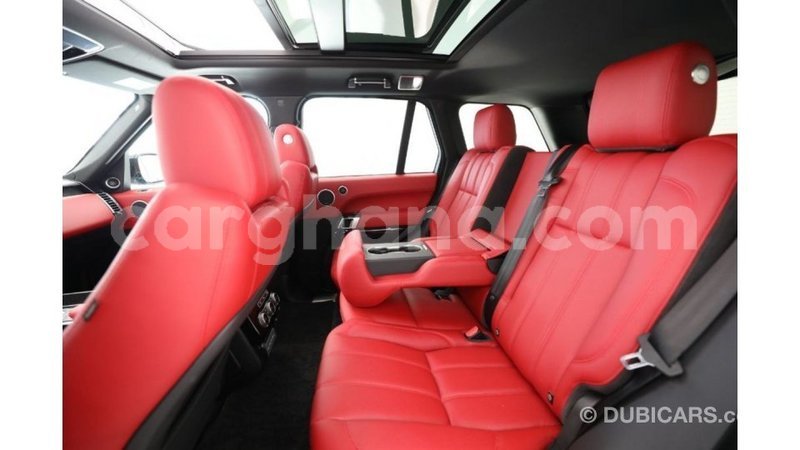 Big with watermark land rover range rover ashanti import dubai 12538