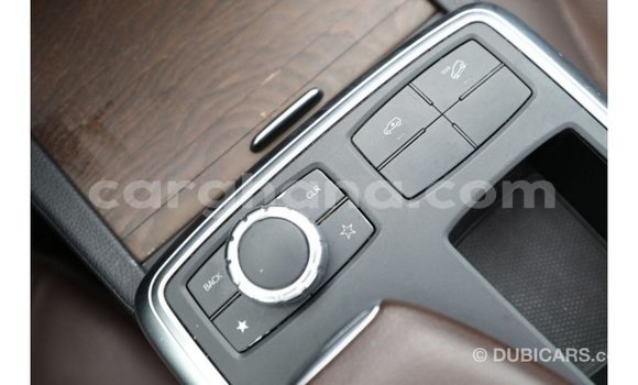 Ra Imported Mercedes‒Benz 1117 funfun Ọkọ̀ akẹ́rù ńlá in Import - Dubai ni Ashanti Ra Imported Mercedes‒Benz 1117 funfun Ọkọ̀ akẹ́rù ńlá in Import - Dubai ni Ashanti