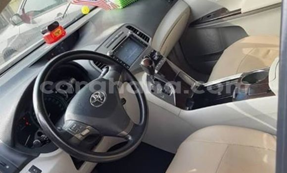 Buy Used Toyota Venza White Car in Accra in Greater Accra Buy Used Toyota Venza White Car in Accra in Greater Accra