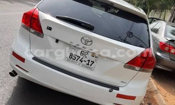 Buy Used Toyota Venza White Car in Accra in Greater Accra Buy Used Toyota Venza White Car in Accra in Greater Accra