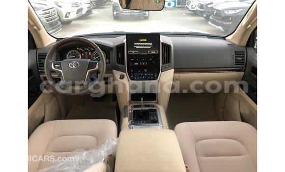 Ra Imported Toyota Land Cruiser funfun Ọkọ̀ in Import - Dubai ni Ashanti Ra Imported Toyota Land Cruiser funfun Ọkọ̀ in Import - Dubai ni Ashanti