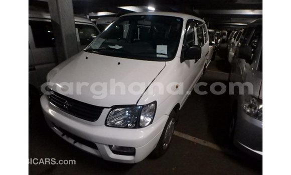 Buy Import Toyota 4Runner White Car in Import - Dubai in Ashanti Buy Import Toyota 4Runner White Car in Import - Dubai in Ashanti