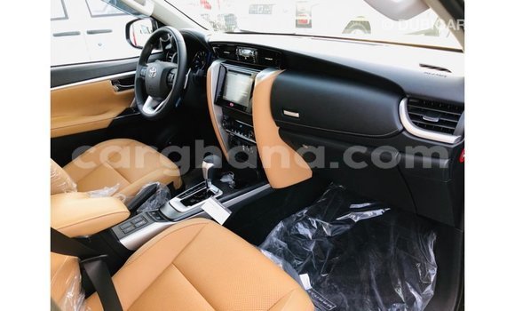 Sayi Imported Toyota Fortuner Black Mota in Import - Dubai a Ashanti Sayi Imported Toyota Fortuner Black Mota in Import - Dubai a Ashanti