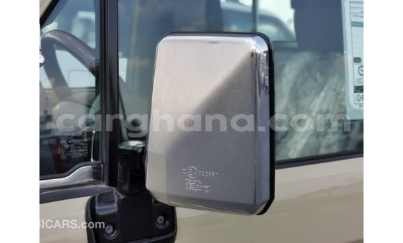 Buy Import Toyota Land Cruiser Beige Car in Import - Dubai in Ashanti Buy Import Toyota Land Cruiser Beige Car in Import - Dubai in Ashanti