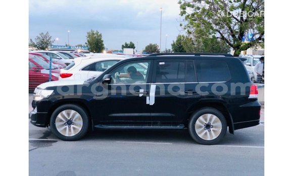 Ra Imported Toyota Land Cruiser Black Ọkọ̀ in Import - Dubai ni Ashanti Ra Imported Toyota Land Cruiser Black Ọkọ̀ in Import - Dubai ni Ashanti