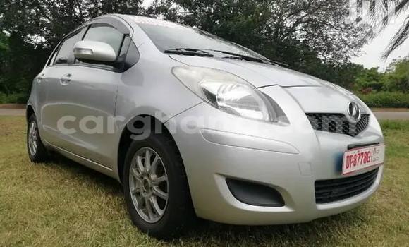 Ra Àlòkù Toyota Vitz Silver Ọkọ̀ in Accra ni Greater Accra Ra Àlòkù Toyota Vitz Silver Ọkọ̀ in Accra ni Greater Accra