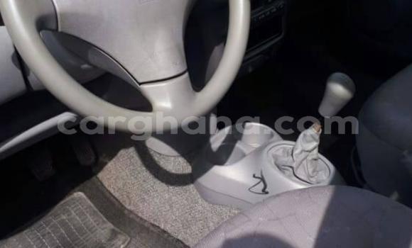 Ra Àlòkù Toyota Yaris Red Ọkọ̀ in Accra ni Greater Accra Ra Àlòkù Toyota Yaris Red Ọkọ̀ in Accra ni Greater Accra