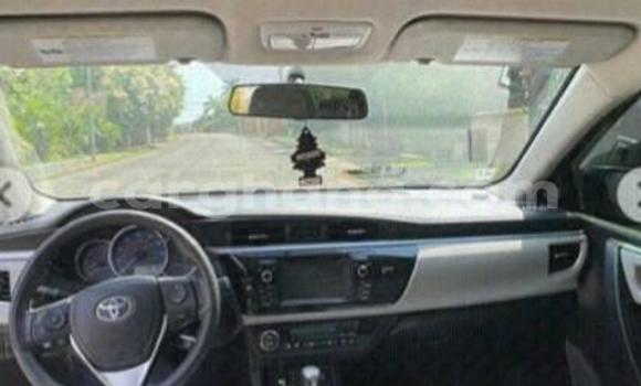 Ra Àlòkù Toyota Corolla Black Ọkọ̀ in Accra ni Greater Accra Ra Àlòkù Toyota Corolla Black Ọkọ̀ in Accra ni Greater Accra