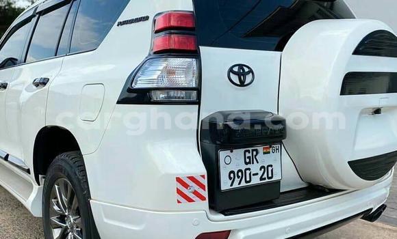 Ra Àlòkù Toyota Land Cruiser Prado funfun Ọkọ̀ in Accra ni Greater Accra Ra Àlòkù Toyota Land Cruiser Prado funfun Ọkọ̀ in Accra ni Greater Accra