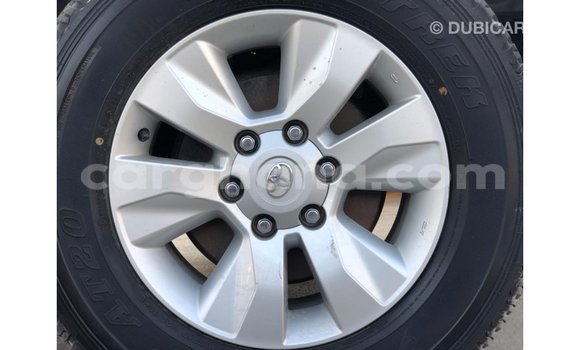 Buy Import Toyota Hilux White Car in Import - Dubai in Ashanti Buy Import Toyota Hilux White Car in Import - Dubai in Ashanti