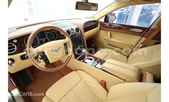 Ra Imported Bentley Continental Flying Spur Miiran Ọkọ̀ in Import - Dubai ni Ashanti Ra Imported Bentley Continental Flying Spur Miiran Ọkọ̀ in Import - Dubai ni Ashanti