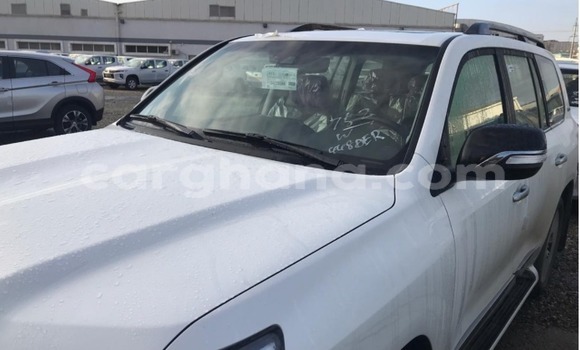Buy New Toyota Land Cruiser White Car in Tema in Greater Accra Buy New Toyota Land Cruiser White Car in Tema in Greater Accra