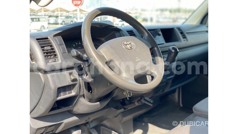 Big with watermark toyota hiace ashanti import dubai 12680