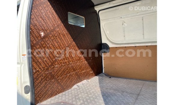 Buy Import Toyota Hiace White Car in Import - Dubai in Ashanti Buy Import Toyota Hiace White Car in Import - Dubai in Ashanti