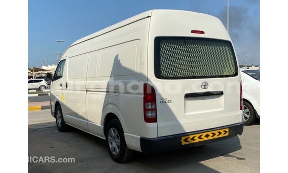 Buy Import Toyota Hiace White Car in Import - Dubai in Ashanti Buy Import Toyota Hiace White Car in Import - Dubai in Ashanti