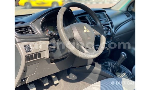 Sayi Imported Mitsubishi L200 White Mota in Import - Dubai a Ashanti Sayi Imported Mitsubishi L200 White Mota in Import - Dubai a Ashanti
