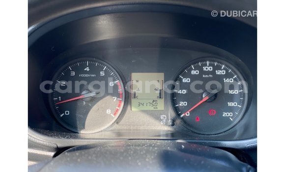 Sayi Imported Mitsubishi L200 White Mota in Import - Dubai a Ashanti Sayi Imported Mitsubishi L200 White Mota in Import - Dubai a Ashanti