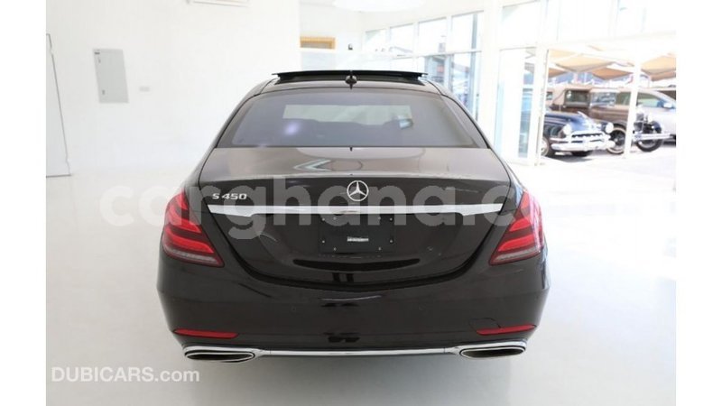 Big with watermark mercedes benz 1117 ashanti import dubai 12683