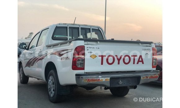 Ra Imported Toyota Hilux funfun Ọkọ̀ in Import - Dubai ni Ashanti Ra Imported Toyota Hilux funfun Ọkọ̀ in Import - Dubai ni Ashanti