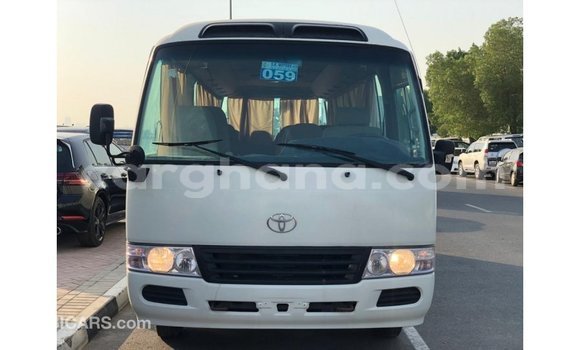 Sayi Imported Toyota Coaster White Mota in Import - Dubai a Ashanti Sayi Imported Toyota Coaster White Mota in Import - Dubai a Ashanti