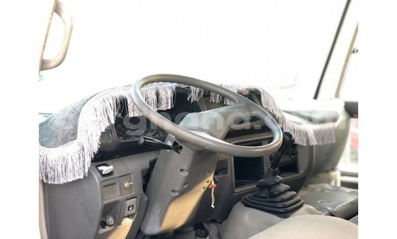 Sayi Imported Toyota Coaster White Mota in Import - Dubai a Ashanti Sayi Imported Toyota Coaster White Mota in Import - Dubai a Ashanti