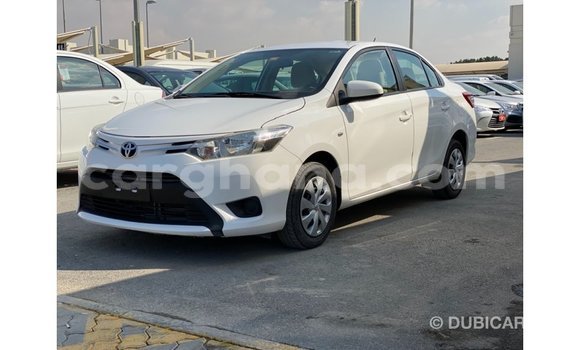 Ra Imported Toyota Yaris funfun Ọkọ̀ in Import - Dubai ni Ashanti Ra Imported Toyota Yaris funfun Ọkọ̀ in Import - Dubai ni Ashanti