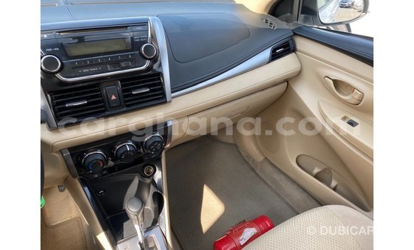 Ra Imported Toyota Yaris funfun Ọkọ̀ in Import - Dubai ni Ashanti Ra Imported Toyota Yaris funfun Ọkọ̀ in Import - Dubai ni Ashanti