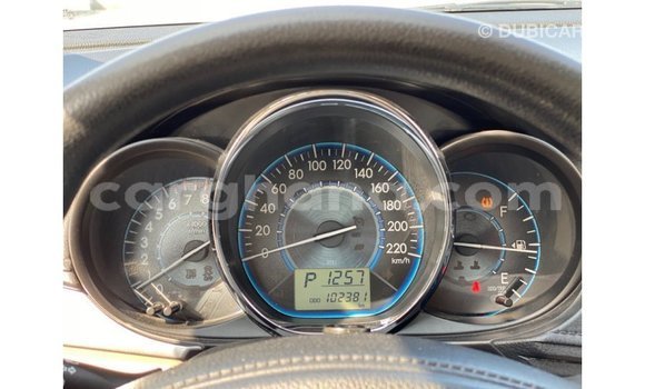 Ra Imported Toyota Yaris funfun Ọkọ̀ in Import - Dubai ni Ashanti Ra Imported Toyota Yaris funfun Ọkọ̀ in Import - Dubai ni Ashanti