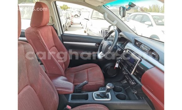 Ra Imported Toyota Hilux funfun Ọkọ̀ in Import - Dubai ni Ashanti Ra Imported Toyota Hilux funfun Ọkọ̀ in Import - Dubai ni Ashanti