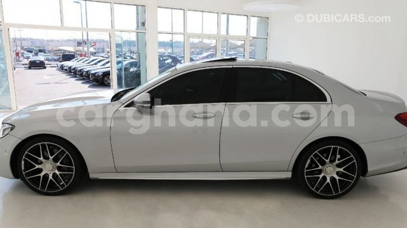 Big with watermark mercedes benz 1117 ashanti import dubai 12709