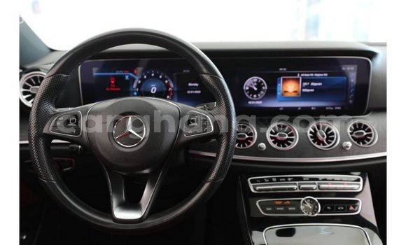 Buy Import Mercedes‒Benz 1117 Other Truck in Import - Dubai in Ashanti Buy Import Mercedes‒Benz 1117 Other Truck in Import - Dubai in Ashanti