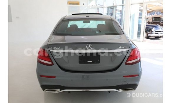 Ra Imported Mercedes‒Benz 914 Miiran Ọkọ̀ akẹ́rù ńlá in Import - Dubai ni Ashanti Ra Imported Mercedes‒Benz 914 Miiran Ọkọ̀ akẹ́rù ńlá in Import - Dubai ni Ashanti