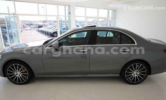 Ra Imported Mercedes‒Benz 914 Miiran Ọkọ̀ akẹ́rù ńlá in Import - Dubai ni Ashanti Ra Imported Mercedes‒Benz 914 Miiran Ọkọ̀ akẹ́rù ńlá in Import - Dubai ni Ashanti