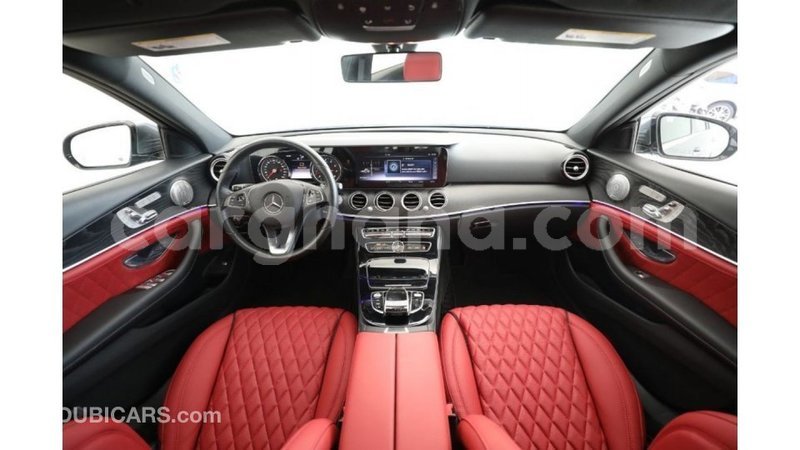 Big with watermark mercedes benz 914 ashanti import dubai 12710