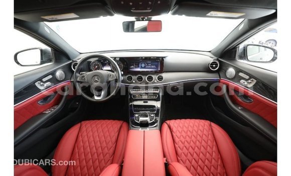 Ra Imported Mercedes‒Benz 914 Miiran Ọkọ̀ akẹ́rù ńlá in Import - Dubai ni Ashanti Ra Imported Mercedes‒Benz 914 Miiran Ọkọ̀ akẹ́rù ńlá in Import - Dubai ni Ashanti