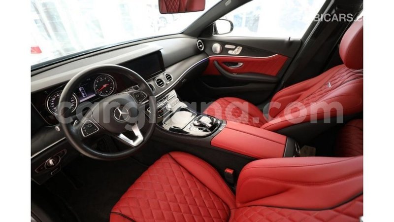 Big with watermark mercedes benz 914 ashanti import dubai 12710