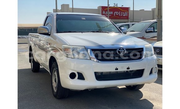 Ra Imported Toyota Hilux funfun Ọkọ̀ in Import - Dubai ni Ashanti Ra Imported Toyota Hilux funfun Ọkọ̀ in Import - Dubai ni Ashanti