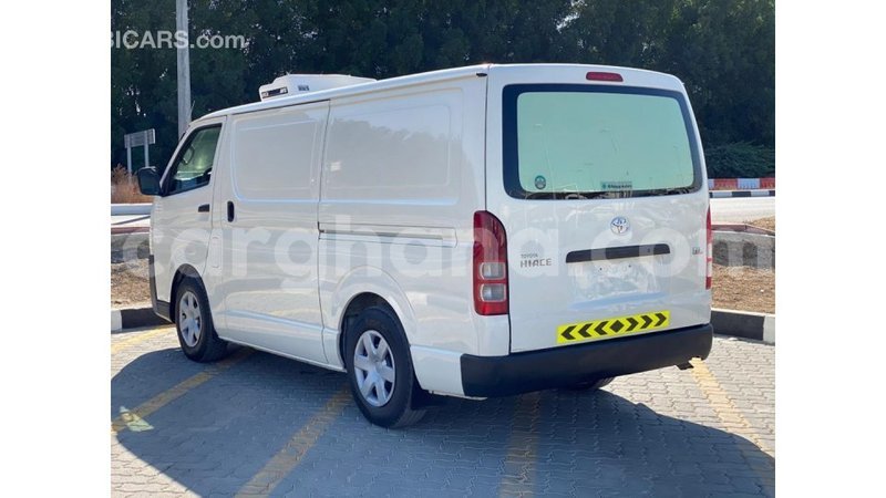 Big with watermark toyota hiace ashanti import dubai 12760