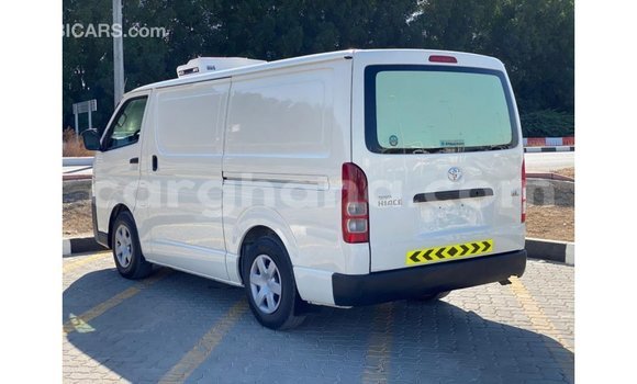 Sayi Imported Toyota Hiace White Mota in Import - Dubai a Ashanti Sayi Imported Toyota Hiace White Mota in Import - Dubai a Ashanti