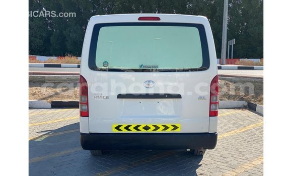 Sayi Imported Toyota Hiace White Mota in Import - Dubai a Ashanti Sayi Imported Toyota Hiace White Mota in Import - Dubai a Ashanti