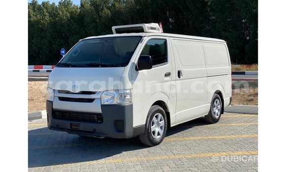 Sayi Imported Toyota Hiace White Mota in Import - Dubai a Ashanti Sayi Imported Toyota Hiace White Mota in Import - Dubai a Ashanti