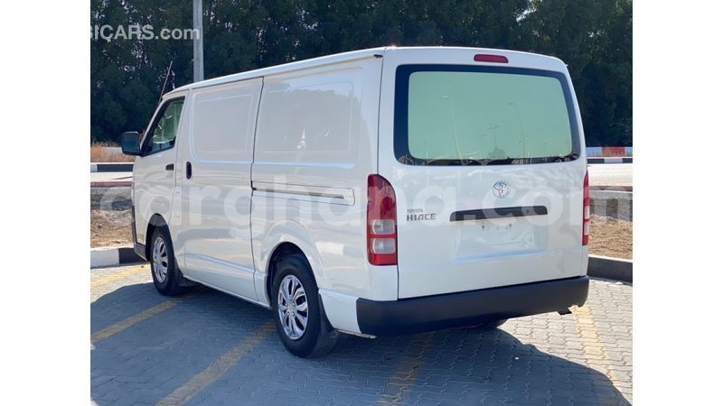 Big with watermark toyota hiace ashanti import dubai 12762