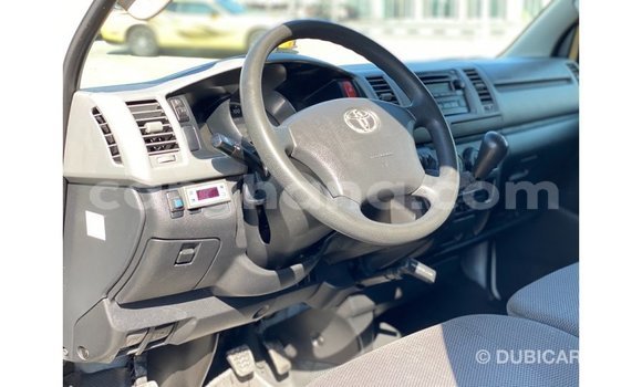 Buy Import Toyota Hiace White Car in Import - Dubai in Ashanti Buy Import Toyota Hiace White Car in Import - Dubai in Ashanti